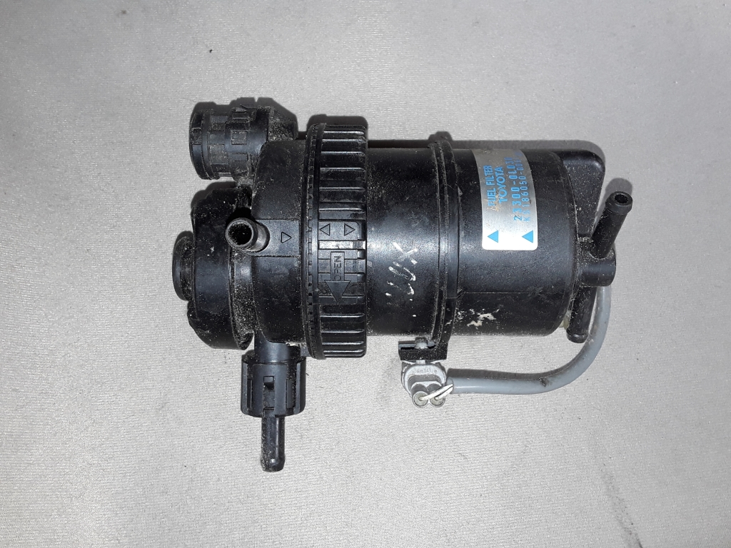 Used TOYOTA Hilux Fuel filter housing 233000L030