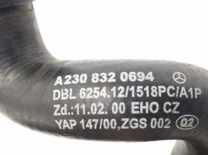 Mercedes Benz SL-Class 230 (2001–2012) Schlauch A2308320694 - 2