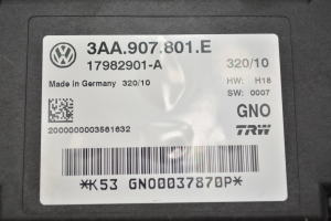 Volkswagen Passat B7 (2010–2014) Electric parking brake control module 3AA907801E - 3
