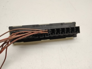  Wire connectors 