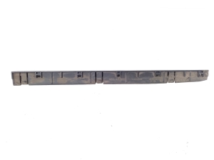 Mercedes Benz SL-Class 230 (2001–2012) Halterung für Schwellerverkleidung außen A2306980662 - 3