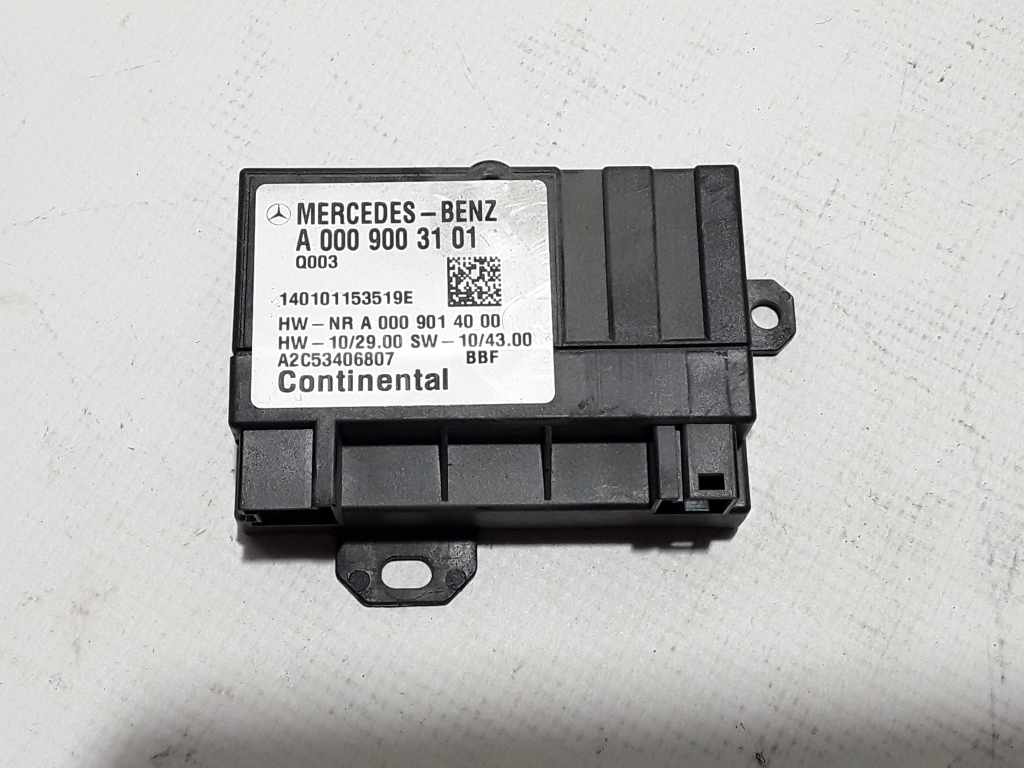 MERCEDES-BENZ CLS-Class C218 (2010-2017) Fuel Pump Control A0009003101 21532730