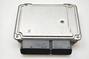 Hyundai ix35 (2009–2015) Calculateur moteur 391012F250 - 4