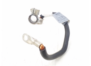Mercedes Benz SL-Class 230 (2001–2012) Miinusjuhtme klemm A2205400031 - 2