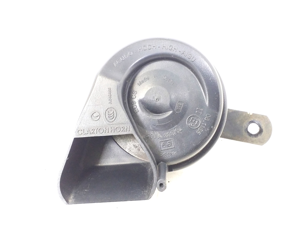 Mercedes Benz SL-Class 230 (2001–2012) Hupe A0065421420 Mercedes Benz SL-Class 230 (2001–2012) Hupe A0065421420
