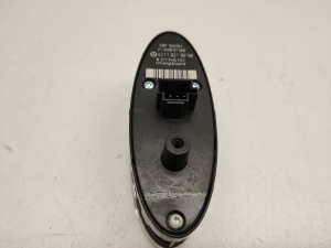 Mercedes Benz CLS-Class 219 (2004–2010) Rear side door window switch A2118219958 - 3