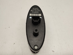 Mercedes Benz CLS-Class 219 (2004–2010) Rear side door window switch A2118219958 - 2