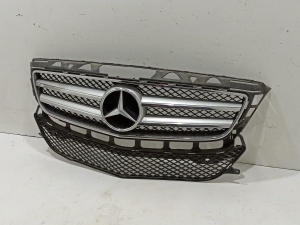  Front grille 