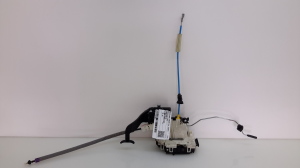 Front door lock - A1667200135