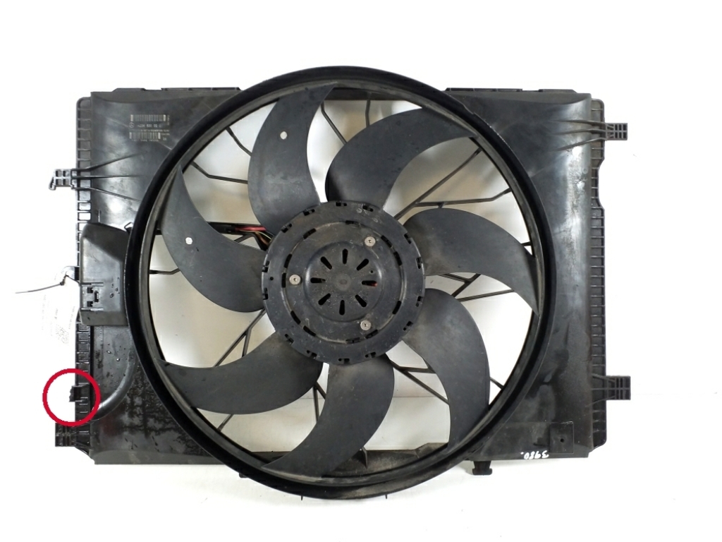 MERCEDES-BENZ C-Class W204/S204/C204 (2004-2015) Engine Cooling Fan Radiator A2045000293, A2049066802 21570329