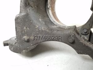 RENAULT Kadjar (2015–2026) Front drive shaft bracket 397746629R - 3