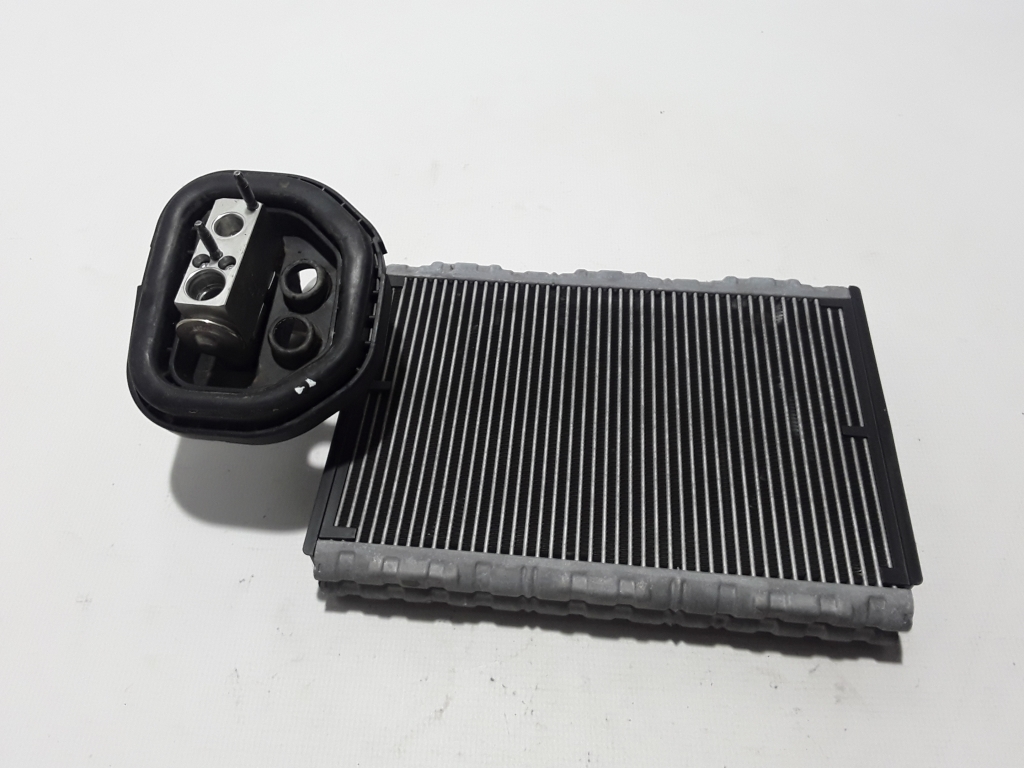 MERCEDES-BENZ CLS-Class C218 (2010-2017) Interior Heater Radiator A2048300058 21554691