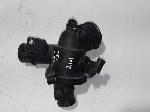 Mercedes Benz CLS-Class 218 (2011–2018) Termostaat ja selle komponendid A6512001215 - 4