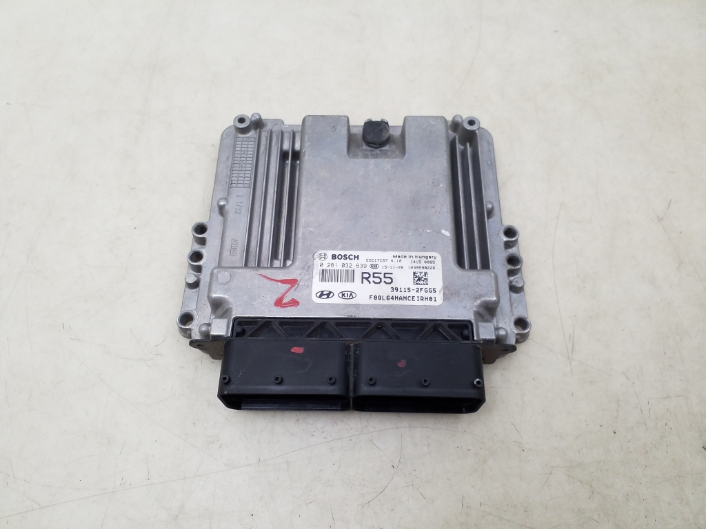 Kia Sportage (2016–2021) Engine control unit 391152FGG5