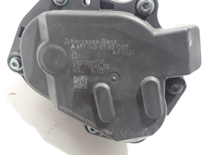  EGR valve 