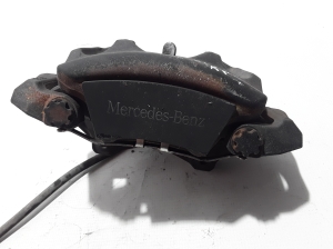  Front brake caliper 