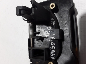 RENAULT Kangoo (1997–2009) Tailgate outer handle 7700354527 - 2