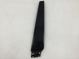 Center pillar exterior trim - 8E0853289