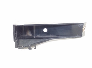  Rear bumper bracket 