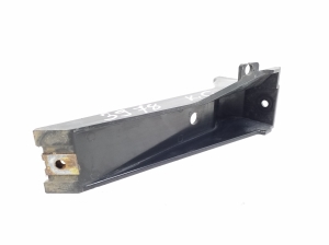  Rear bumper bracket 