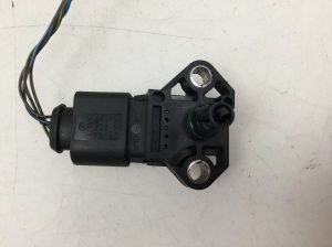 Intercooler sensor - 038906051C