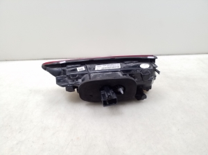 Volkswagen Golf VIII (2019–2026) Tagatuli tagaluugil 5H0945093C - 3