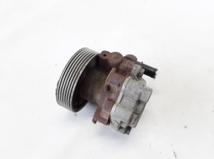  Power steering pump 