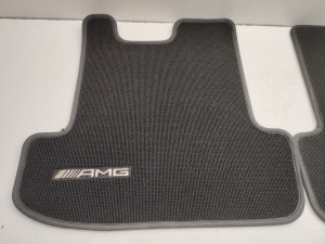  Interior mats 