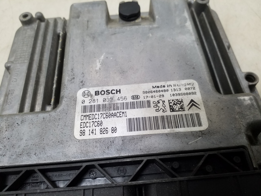 CITROËN C4 Picasso 2 generation (2013-2018) Motorstyrenhet ECU 9814182680 24988173