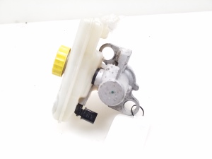 AUDI A4 B7 (2004–2008) Brake master cylinder - 4