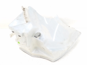 BMW X3 E83 (2003–2010) Front washer fluid reservoir 3403211 - 2