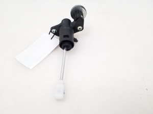 Clutch slave cylinder - 8E1721401AJ 