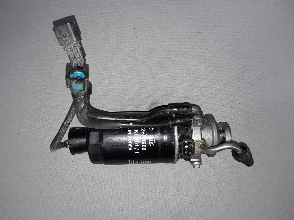 Used Hyundai i40 Fuel filter housing 319222B900