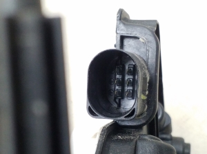 Volkswagen Tiguan (2007–2016) Rear side door lock 5N0839016G - 2