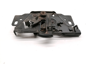 Tesla Model S S (2012–2026) Hood latch 1033011-00-D - 3
