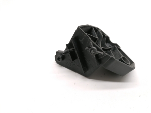 Tesla Model S S (2012–2026) Front bumper bracket 1061332-00-B - 4