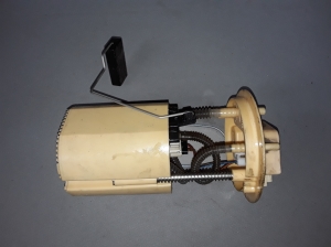Opel Corsa E (2014–2018) Degvielas sūknis tvertnē 13252213 - 2