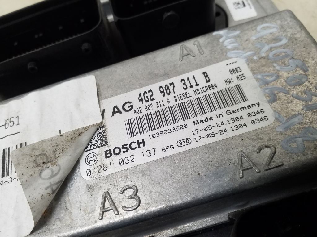 AUDI A6 C7/4G (2010-2020) Variklio kompiuteris 4G2907311B 24988105