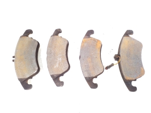  Brake pads front 