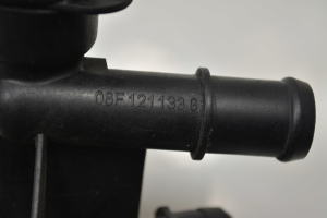 Volkswagen Passat B6 (2005–2010) Rohr 06F121133G - 3