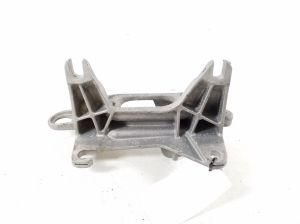 RENAULT Kadjar (2015–2026) Getriebehalter 112221641R - 2