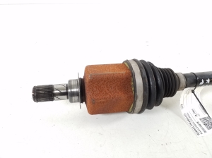 RENAULT Kadjar (2015–2026) Arbre de transmission avant et ses composants 391011681R - 3