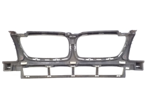  Front bumper inner frame 