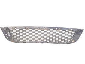  Front bumper lower grille 