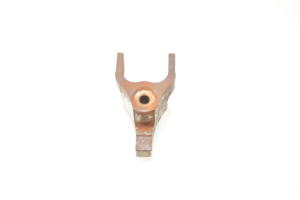  Fuel injector holder 