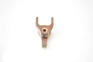  Fuel injector holder 