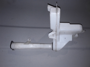 TOYOTA Hilux (2005–2015) Front washer fluid reservoir TG060851155 - 2
