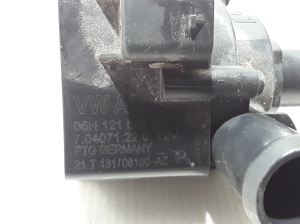 AUDI A6 C8 (2018–2025) Tsirkulatsioonipump 06H121601N - 4