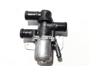   Pompe à eau auxiliaire  - 5Q0906457C 