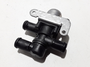 AUDI A6 C8 (2018–2025) Tsirkulatsioonipump 5Q0906457C - 3